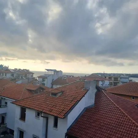 Πανσιόν семейна къща 