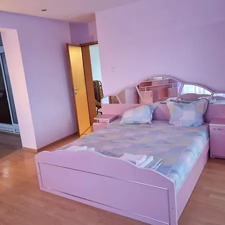 семейна къща 