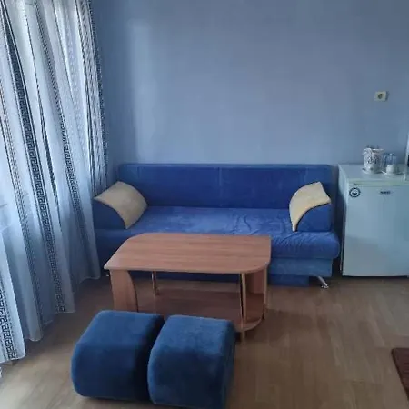 семейна къща 